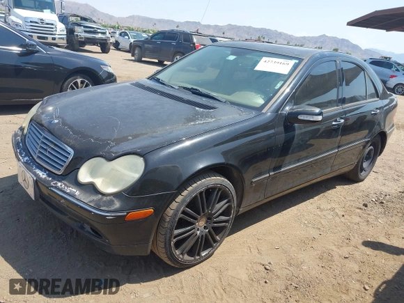 2003 Mercedes-Benz C 240 с VIN WDBRF61J53E013395, выставлен на аукционе IAAI как лот 42739169 с пробегом Не указан миль и . История ставок и продаж доступна на DreamBid. Изображение 2.