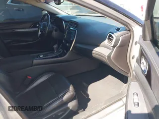 2016 Nissan Maxima Platinum with VIN 1N4AA6AP1GC400986, listed as a IAAI auction lot 41603612 with 171,784 mi miles and . Bid and sale history available at DreamBid. Image 5.