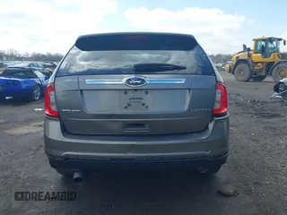 2013 Ford Edge Limited with VIN 2FMDK3KC0DBC18122, listed as a IAAI auction lot 41925582 with 190,955 mi miles. Bid and sale history available at carsss.com. Image 6.