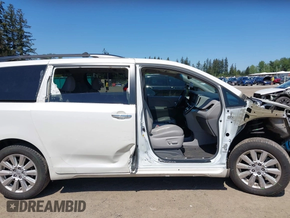 2017 Toyota Sienna with VIN 5TDDZ3DC8HS169754, listed as a IAAI auction lot 42146445 with 70,572 mi miles and . Bid and sale history available at DreamBid. Image 14.