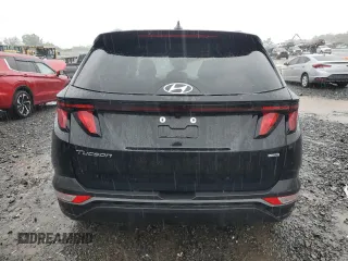 2024 Hyundai Tucson SEL z VIN 5NMJBCDE9RH423615, wystawiony jako Copart lot #56845595 z przebiegiem 15 587 mil mil oraz Szkoda całkowita • Salvage title. Historia ofert i sprzedaży dostępna na DreamBid. Obrazek 6.