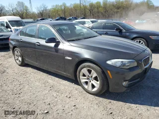 2013 BMW 5 Series 528i xDrive with VIN WBAXH5C50DD113275, listed as a Copart auction lot 53340505 with 128,872 mi miles and Clean Title. Bid and sale history available at carsss.com. Image 4.