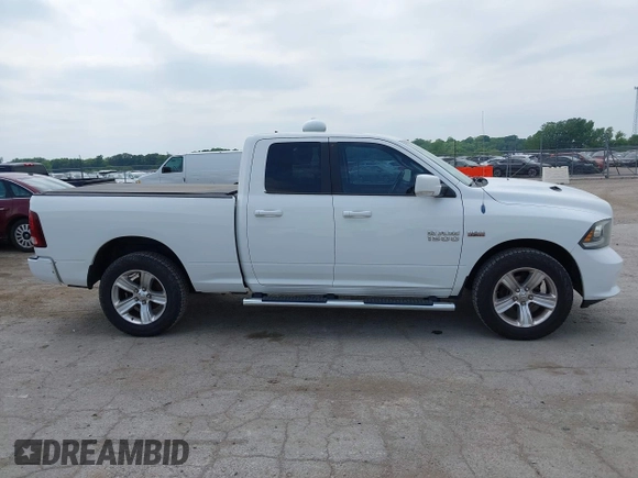2013 Ram 1500 Sport z VIN 1C6RR7HT5DS540997, wystawiony jako IAAI lot #42142831 z przebiegiem 135 632 mil mil oraz . Historia ofert i sprzedaży dostępna na DreamBid. Obrazek 13.