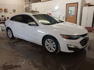 2021 Chevrolet Malibu LT with VIN 1G1ZD5ST5MF010969, listed as a IAAI auction lot 41523540 with 127,721 mi miles. Bid and sale history available at carsss.com. Image 1.