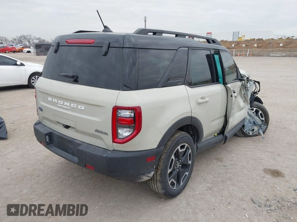 2024 Ford Bronco Sport Outer Banks with VIN 3FMCR9C61RRF50842, listed as a IAAI auction lot 41444704 with 2,662 mi miles and . Bid and sale history available at DreamBid. Image 4.