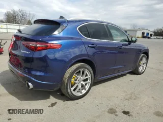 2020 Alfa Romeo Stelvio Ti z VIN ZASPAKBN8L7C76865, wystawiony jako Copart lot #49966655 z przebiegiem 26 531 mil mil oraz Szkody całkowita. Historia ofert i sprzedaży dostępna na DreamBid. Obrazek 3.