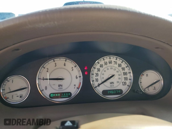 2000 Chrysler 300M M z VIN 2C3HE66G3YH439314, wystawiony jako Copart lot #46734665 z przebiegiem 146 074 mil mil oraz Czysty tytuł • Clean title. Historia ofert i sprzedaży dostępna na DreamBid. Obrazek 9.