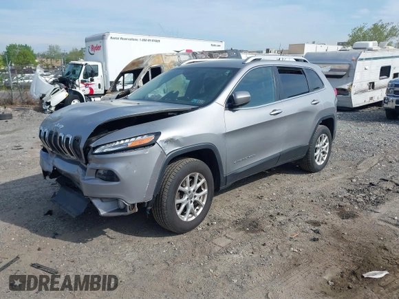 2015 Jeep Cherokee Latitude with VIN 1C4PJMCBXFW639671, listed as a IAAI auction lot 42132976 with 88,931 mi miles. Bid and sale history available at carsss.com. Image 16.