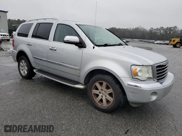 2008 Chrysler Aspen Limited z VIN 1A8HX58N28F117382, wystawiony jako Copart lot #47127695 z przebiegiem 190 599 mil mil oraz Szkoda całkowita • Salvage title. Historia ofert i sprzedaży dostępna na DreamBid. Obrazek 4.