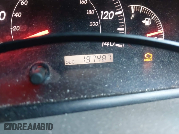 2006 Toyota Camry LE z VIN 4T1BF30KX6U628056, wystawiony jako IAAI lot #42410228 z przebiegiem 197 487 mil mil oraz . Historia ofert i sprzedaży dostępna na DreamBid. Obrazek 7.
