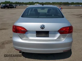 2013 Volkswagen Jetta SE with VIN 3VWDP7AJ6DM444111, listed as a Copart auction lot 60243665 with 47,005 mi miles and Salvage title. Bid and sale history available at DreamBid. Image 6.