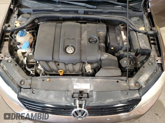 2011 Volkswagen Jetta SE with VIN 3VWDX7AJ2BM397530, listed as a Copart auction lot 61066775 with 130,164 mi miles and Salvage title. Bid and sale history available at DreamBid. Image 11.