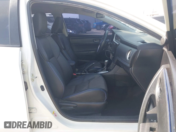 2019 Toyota Corolla L z VIN 5YFBURHEXKP885270, wystawiony jako IAAI lot #42291425 z przebiegiem 82 304 mil mil oraz . Historia ofert i sprzedaży dostępna na DreamBid. Obrazek 5.