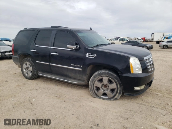 2007 Cadillac Escalade z VIN 1GYEC63857R355604, wystawiony jako Copart lot #47065715 z przebiegiem 199 631 mil mil oraz Szkoda całkowita • Salvage title. Historia ofert i sprzedaży dostępna na DreamBid. Obrazek 4.