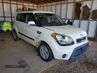 2012 Kia Soul with VIN KNDJT2A59C7380419, listed as a Copart auction lot 82353264 with 125,594 mi miles and Clean Title. Bid and sale history available at carsss.com. Image 4.