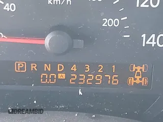 2004 Nissan Armada LE z VIN 5N1AA08B54N738694, wystawiony jako IAAI lot #42185496 z przebiegiem 232 976 mil mil oraz . Historia ofert i sprzedaży dostępna na DreamBid. Obrazek 15.