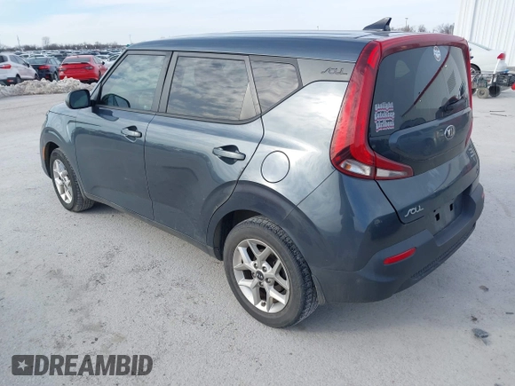2020 Kia Soul LX with VIN KNDJ23AU2L7118161, listed as a IAAI auction lot 41402849 with 103,215 mi miles. Bid and sale history available at carsss.com. Image 3.