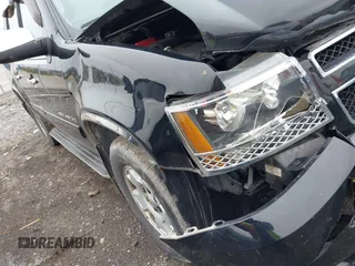 2013 Chevrolet Avalanche LS with VIN 3GNMCEE03DG312465, listed as a IAAI auction lot 42216267 with 102,483 mi miles and . Bid and sale history available at DreamBid. Image 6.