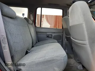 1997 Ford Explorer XLT z VIN 1FMDU35P1VZB19378, wystawiony jako Copart lot #63398615 z przebiegiem 196 516 mil mil oraz Szkoda całkowita • Salvage title. Historia ofert i sprzedaży dostępna na DreamBid. Obrazek 11.