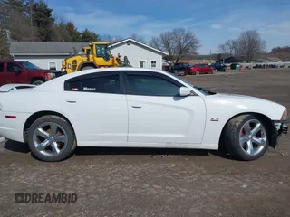 2012 Dodge Charger RT with VIN 2C3CDXCT1CH244745, listed as a IAAI auction lot 41694403 with 190,906 mi miles and . Bid and sale history available at carsss.com. Image 13.