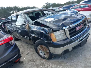 2010 GMC Sierra 1500 SLE z VIN 3GTRKVE36AG168014, wystawiony jako IAAI lot #41623723 z przebiegiem 174 331 mil mil oraz . Historia ofert i sprzedaży dostępna na DreamBid. Obrazek 1.