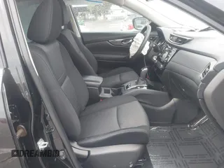 2017 Nissan Rogue SL with VIN JN8AT2MT1HW387537, listed as a IAAI auction lot 41910290 with 111,127 mi miles and . Bid and sale history available at DreamBid. Image 5.