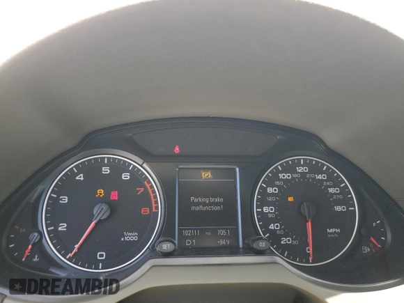 2009 Audi Q5 Premium Plus with VIN WA1KK78R89A022490, listed as a Copart auction lot 62915965 with 102,111 mi miles and Salvage title. Bid and sale history available at DreamBid. Image 9.