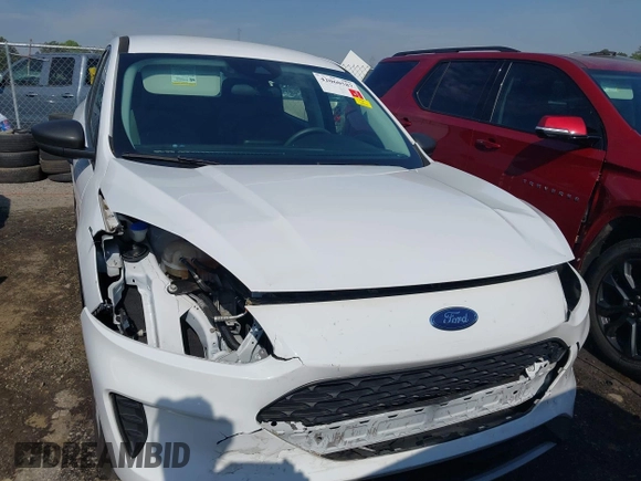 2022 Ford Escape S with VIN 1FMCU0F65NUA27557, listed as a IAAI auction lot 42060587 with 33,607 mi miles and . Bid and sale history available at DreamBid. Image 13.