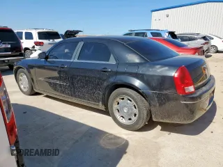 2006 Chrysler 300 Touring z VIN 2C3KA53G96H360856, wystawiony jako Copart lot #57558675 z przebiegiem 254 051 mil mil oraz Czysty tytuł • Clean title. Historia ofert i sprzedaży dostępna na DreamBid. Obrazek 2.