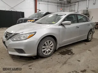 2017 Nissan Altima 2.5 SR with VIN 1N4AL3AP1HC125632, listed as a Copart auction lot 47281335 with 81,388 mi miles and Salvage Title. Bid and sale history available at carsss.com. Image 1.