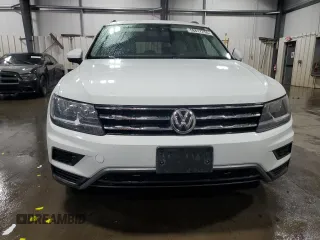 2018 Volkswagen Tiguan SEL with VIN 3VV2B7AX7JM140246, listed as a Copart auction lot 58817255 with 96,792 mi miles and Clean title. Bid and sale history available at DreamBid. Image 5.