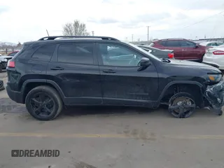 2020 Jeep Cherokee Altitude with VIN 1C4PJMLX9LD634920, listed as a IAAI auction lot 41892720 with 75,388 mi miles and . Bid and sale history available at DreamBid. Image 13.