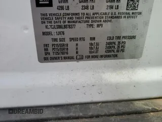 2020 Chevrolet Trax LT z VIN KL7CJLSB6LB078377, wystawiony jako Copart lot #53207845 z przebiegiem 8 939 mil mil oraz Szkoda całkowita • Salvage title. Historia ofert i sprzedaży dostępna na DreamBid. Obrazek 13.