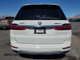 2019 BMW X7 xDrive50i z VIN 5UXCX4C54KLS38649, wystawiony jako Copart lot #46897795 z przebiegiem 60 904 mil mil oraz Szkoda całkowita • Salvage title. Historia ofert i sprzedaży dostępna na DreamBid. Obrazek 6.