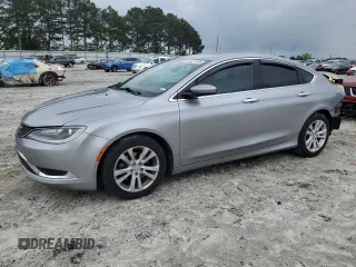 2015 Chrysler 200 Limited z VIN 1C3CCCAB4FN552929, wystawiony jako Copart lot #54351595 z przebiegiem 213 640 mil mil oraz Szkody całkowita. Historia ofert i sprzedaży dostępna na DreamBid. Obrazek 1.