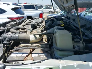 2016 Ford F-250 Lariat z VIN 1FT7W2BT0GEA12601, wystawiony jako IAAI lot #42731709 z przebiegiem 230 627 mil mil oraz . Historia ofert i sprzedaży dostępna na DreamBid. Obrazek 19.