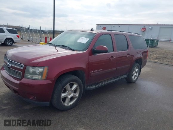 2008 Chevrolet Suburban 2LT with VIN 3GNFK16348G159436, listed as a IAAI auction lot 41981116 with Not Provided miles and . Bid and sale history available at DreamBid. Image 2.