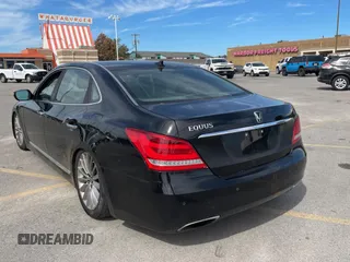 2016 Hyundai Equus Signature z VIN KMHGH4JHXGU101564, wystawiony jako Copart lot #71832393 z przebiegiem 102 830 mil mil oraz . Historia ofert i sprzedaży dostępna na DreamBid. Obrazek 3.