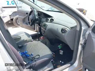 2004 Ford Focus ZTS with VIN 1FAFP38Z54W124641, listed as a IAAI auction lot 42163060 with 162,330 mi miles and . Bid and sale history available at carsss.com. Image 5.