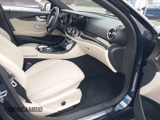 2018 Mercedes-Benz E-Class E 300 with VIN WDDZF4JB4JA374948, listed as a IAAI auction lot 41513301 with 57,579 mi miles. Bid and sale history available at carsss.com. Image 5.