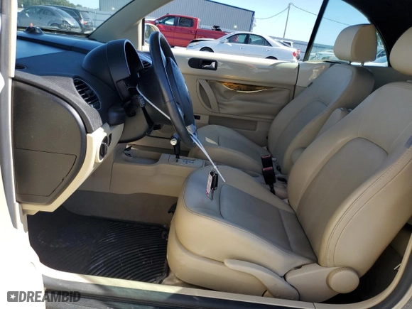 2009 Volkswagen New Beetle Convertible S with VIN 3VWRF31Y29M407532, listed as a Copart auction lot 75924194 with 72,524 mi miles and Salvage Title. Bid and sale history available at carsss.com. Image 7.