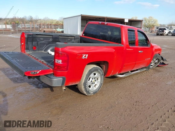 2009 Chevrolet Silverado 1500 LT with VIN 1GCEK29J09Z228449, listed as a IAAI auction lot 41823083 with 145,109 mi miles. Bid and sale history available at carsss.com. Image 4.