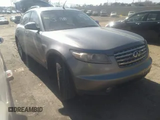 2005 Infiniti FX35 with VIN JNRAS08U45X102194, listed as a IAAI auction lot 41447031 with 214,807 mi miles. Bid and sale history available at carsss.com. Image 1.