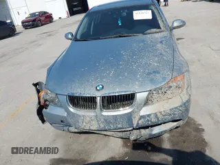 2008 BMW 3 Series 328xi z VIN WBAVC93558K036126, wystawiony jako IAAI lot #41520761 z przebiegiem 96 034 mil mil oraz . Historia ofert i sprzedaży dostępna na DreamBid. Obrazek 12.