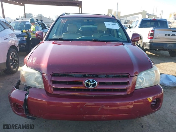 2006 Toyota Highlander w/3rd Row with VIN JTEDP21A360100520, listed as a IAAI auction lot 41436115 with 148,768 mi miles. Bid and sale history available at carsss.com. Image 12.