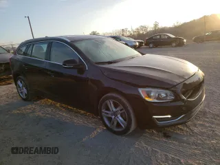 2015 Volvo V60 z VIN YV1612SD6F1213017, wystawiony jako Copart lot #78162364 z przebiegiem 140 942 mil mil oraz Szkoda całkowita • Salvage title. Historia ofert i sprzedaży dostępna na DreamBid. Obrazek 4.