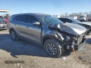 2018 Kia Sorento L with VIN 5XYPG4A35JG426319, listed as a Copart auction lot 42737795 with 58,985 mi miles and Salvage Title. Bid and sale history available at carsss.com. Image 4.
