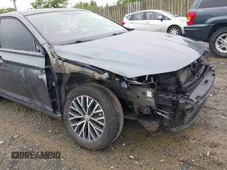 2021 Volkswagen Jetta S with VIN 3VWC57BU2MM103489, listed as a IAAI auction lot 42264290 with 72,078 mi miles and . Bid and sale history available at DreamBid. Image 6.