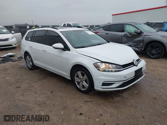 2018 Volkswagen Golf SportWagen S with VIN 3VWD17AU2JM761651, listed as a IAAI auction lot 41598726 with 125,244 mi miles. Bid and sale history available at carsss.com. Image 1.