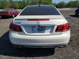 2014 Mercedes-Benz E 350 with VIN WDDKJ5KB3EF228182, listed as a Copart auction lot 54079535 with 143,481 mi miles and Salvage Title. Bid and sale history available at DreamBid. Image 6.